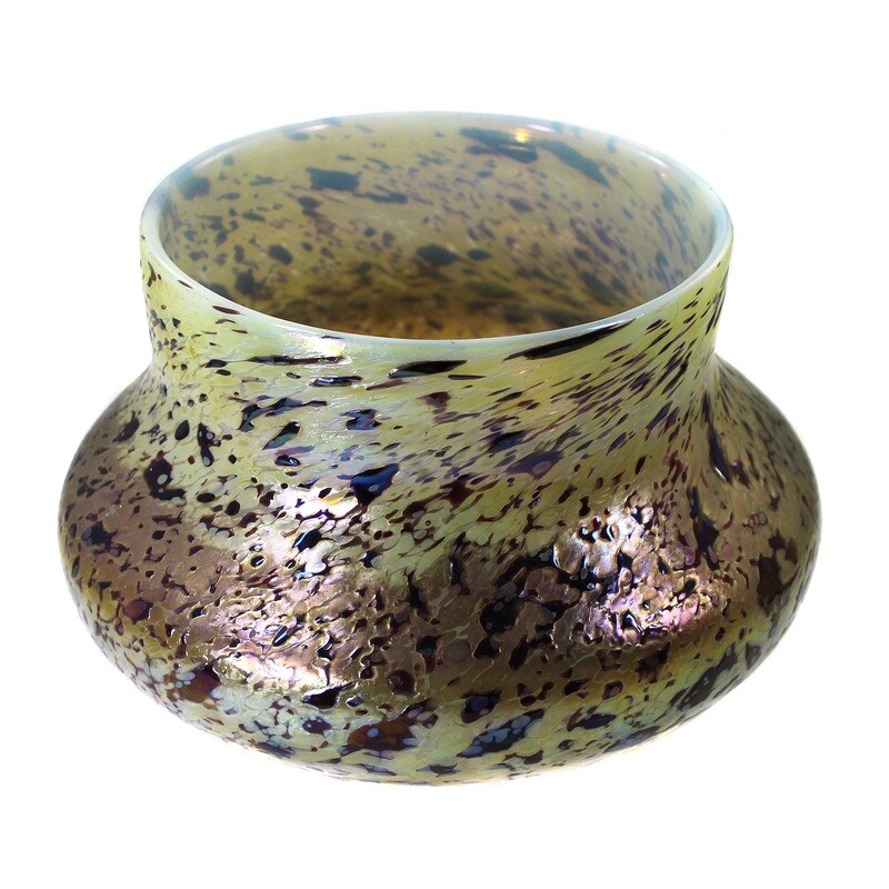 Vase with purple crumb toppings, Fritz Heckert, designed by O. Thamm around 1901-03
