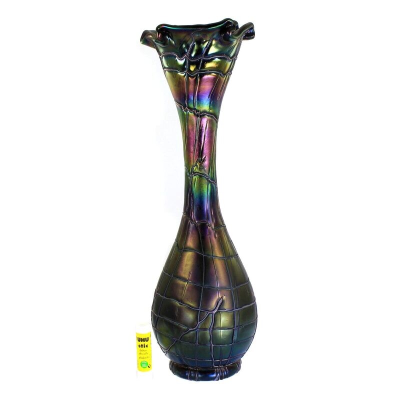48 cm high Art Nouveau vase covered in a net, Elisabeth glass factory around 1900