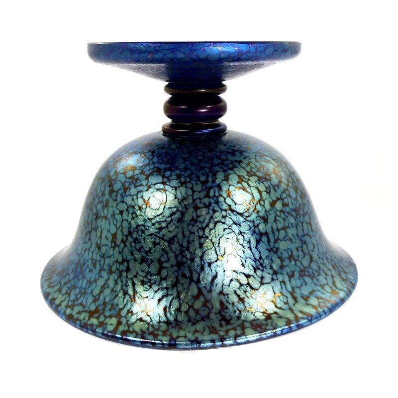 Large footed bowl with cobalt papillon decoration, form Powolny, Loetz around 1910