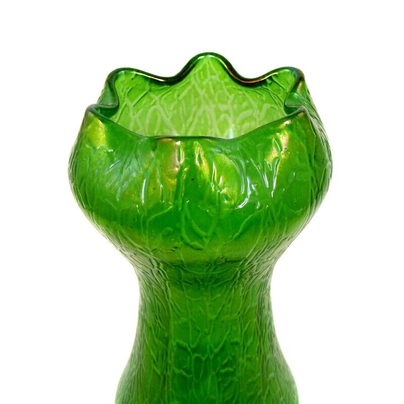 Art Nouveau vase with cracked surface, Loetz, Mimosa around 1900