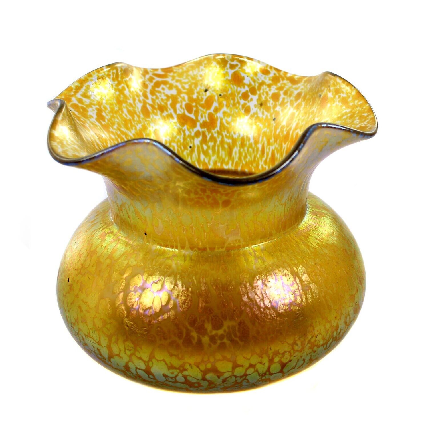 Vase with multiple pinched edges, Loetz Candia Papillon around 1900