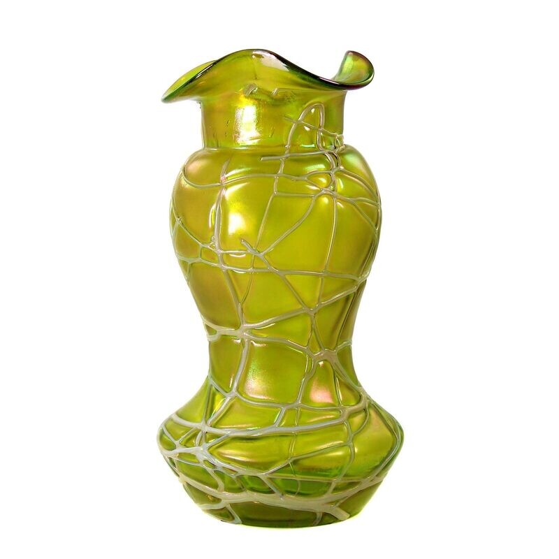 Vase made of light green glass with a net-like thread support, Kralik around 1900-10
​