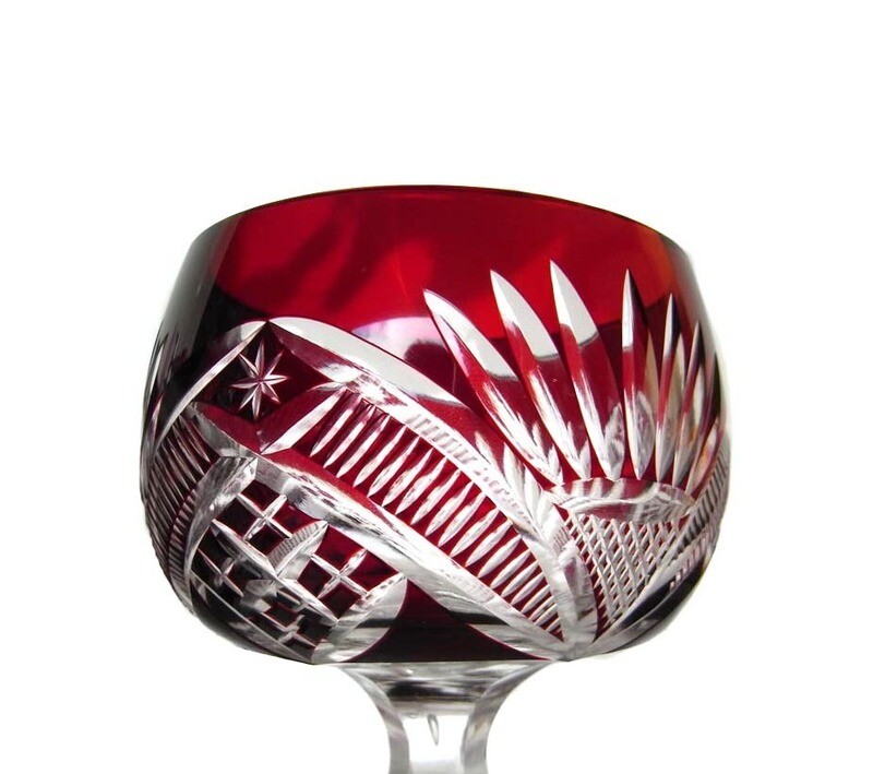Overlay Roman with ruby-colored cup and decorative cut decoration, rain hut around 1920