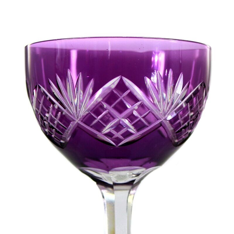 Stem glass with purple cup and decorative cut decoration, rain hut around 1915-25