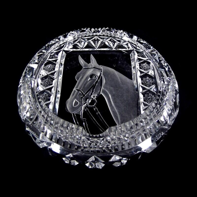 Gr. Ashtray with horse head, Josephinenhütte, E. Simon, R. Adolph around 1929