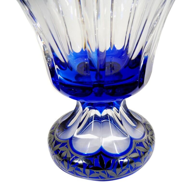 Cookie jar made of colorless crystal glass with fine silver decoration, Josephinenhütte around 1925