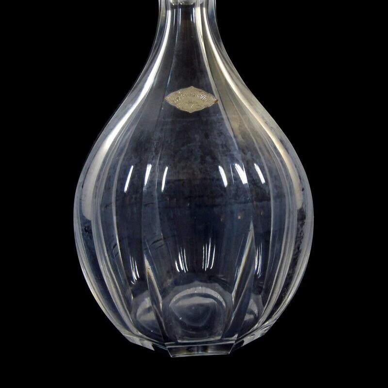 Carafe with stopper and surface cut, Josephinenhütte, designed by A. Pfohl around 1927