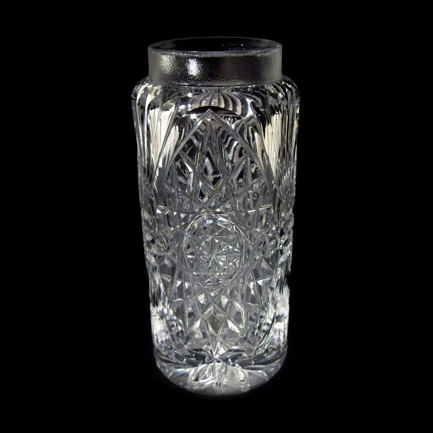 Shaker body made of crystal glass, designed by S. Haertel, Josephinenhütte around 1919