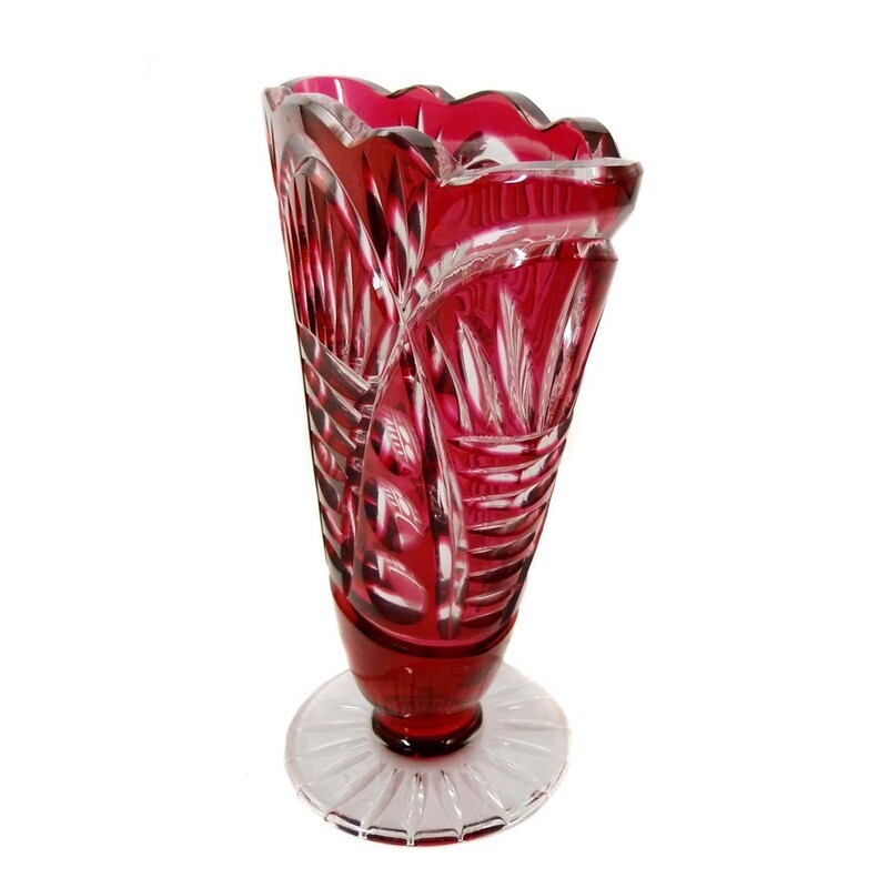 Fan vase with rose-colored overlay, Josephinenhütte around 1930