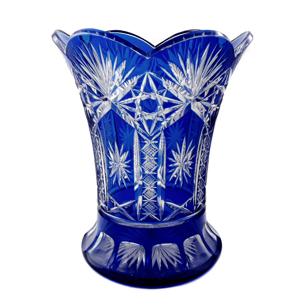 Large vase with cobalt blue overlay, wall with wedge, star and tongue cut