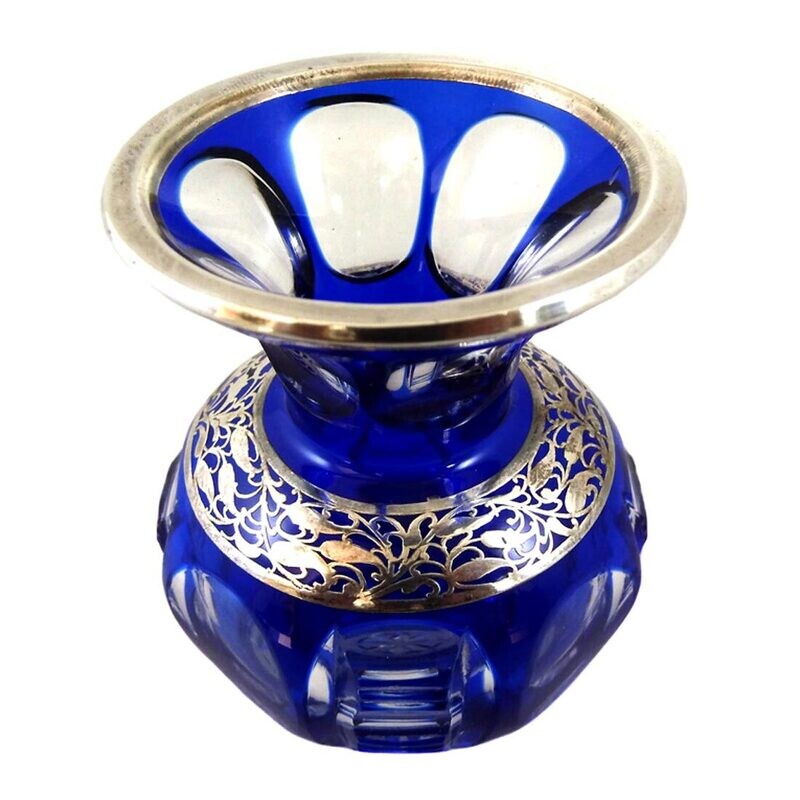 Small vase with blue overlay and fine silver decoration, Josephinenhütte around 1935