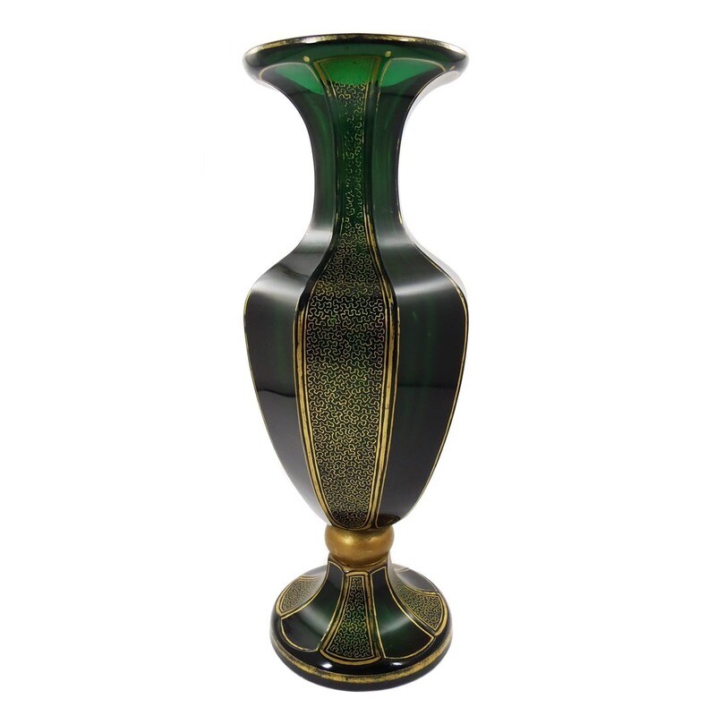 Magnificent cut vase, Josephinenhütte, designed by Siegfried Haertel around 1922
