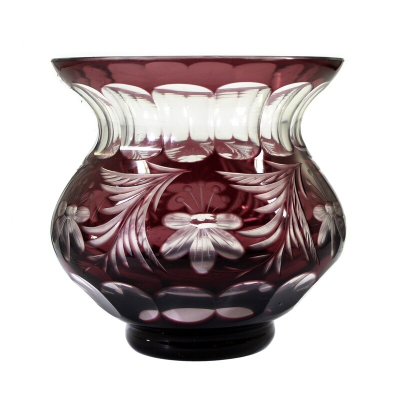 Vase with purple overlay and decorative cut decoration, Josephinenhütte