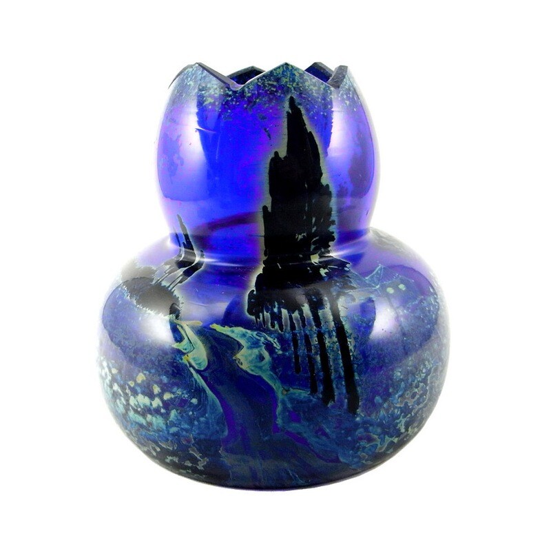 Vase with reduction painting, Beyermann &amp; Co in Haida around 1910
