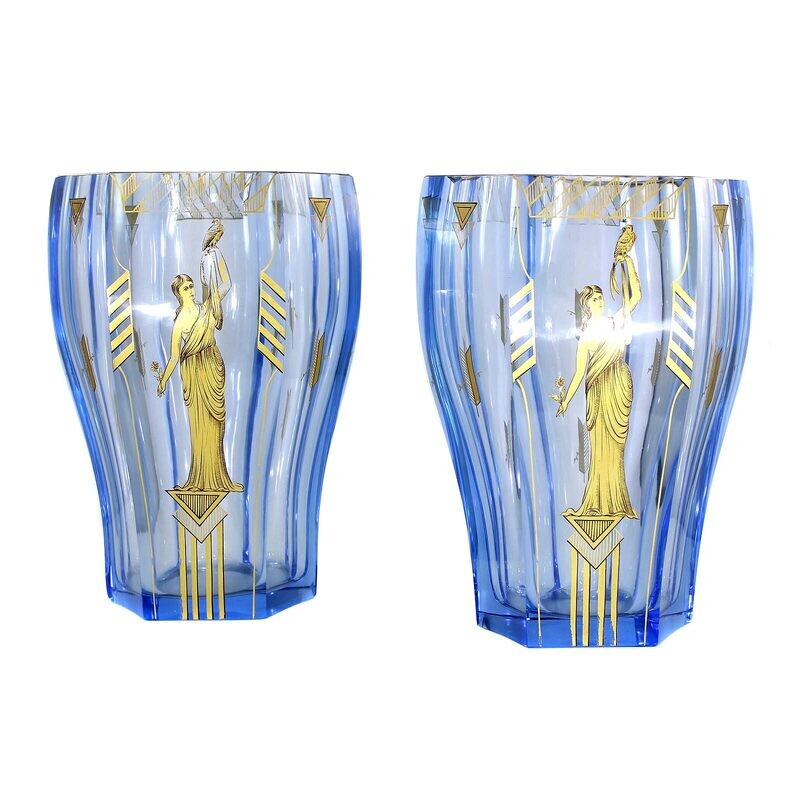 Pair of large vases with antique decor, Johann Oertel in Haida around 1920