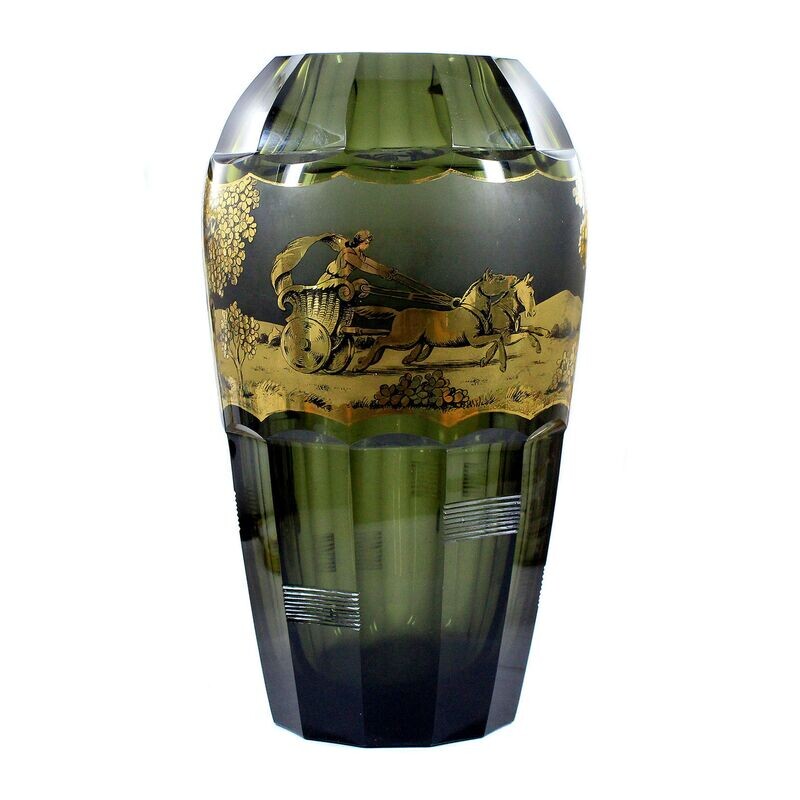Large vase with antique frieze, signed Oertel, Haida around 1920