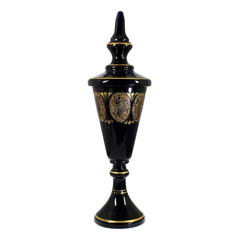 Large lidded cup with antique oval medallion, Oertel Haida around 1925