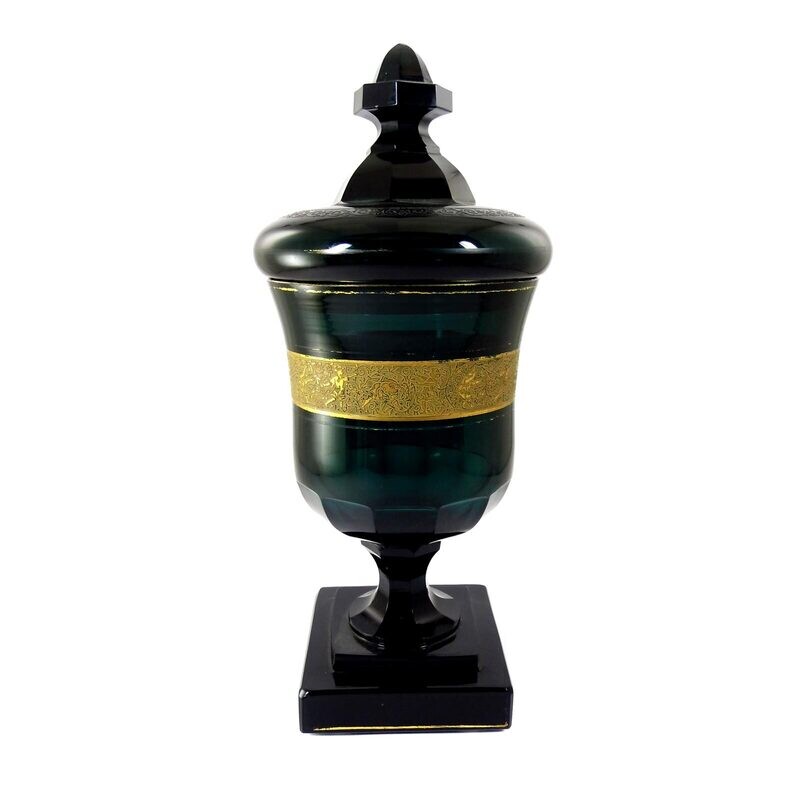 Lidded cup made of Russian green glass with oroplastic decoration, Haida around 1925