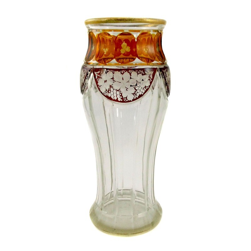 Large vase with amber etchings and ornamental decoration, Haida-Steinschönau around 1920