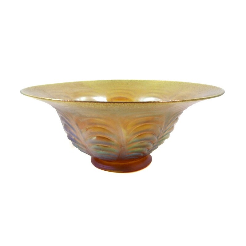 Large Myra bowl with ribbed body, WMF, form J57 around 1936