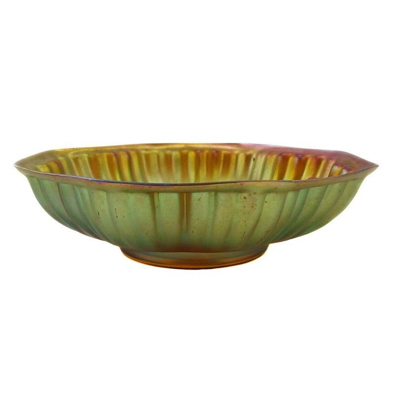 Large WMF bowl with Myra decor, optically ribbed, shape J303 around 1928