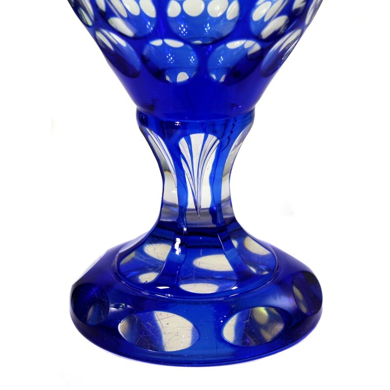 Large lidded cup made of colorless glass with blue overlay, Steinschönau around 1912