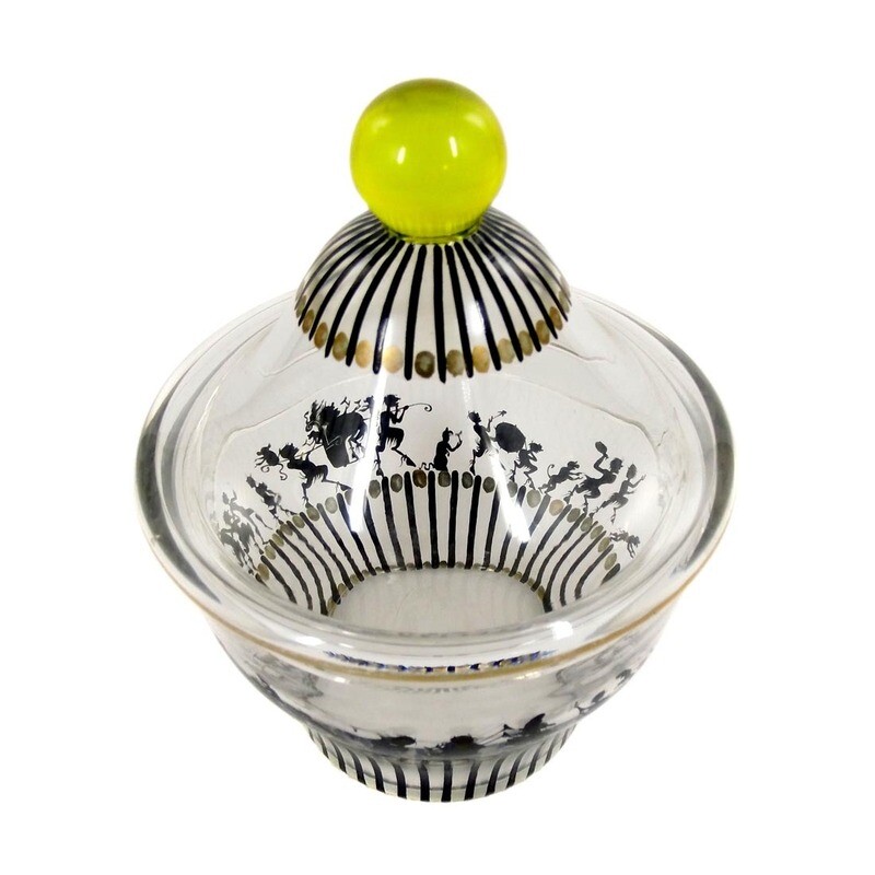 Lidded box with silhouette figures, Steinschönau, A. Beckert / F. Pietsch