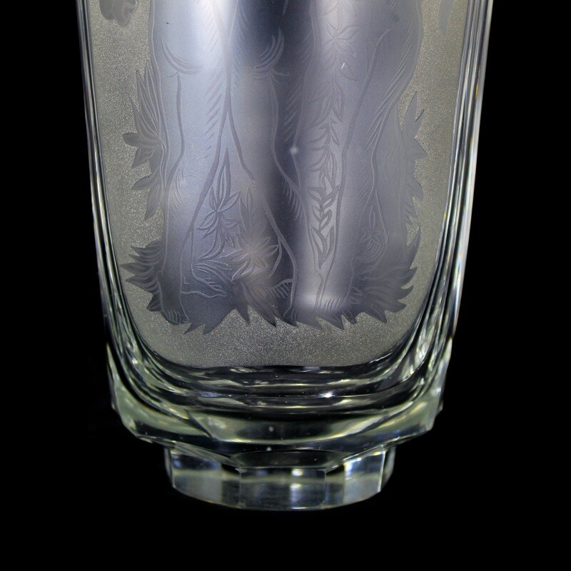 Large vase with etched decoration / 3 graces, Eisenbrod technical school around 1940