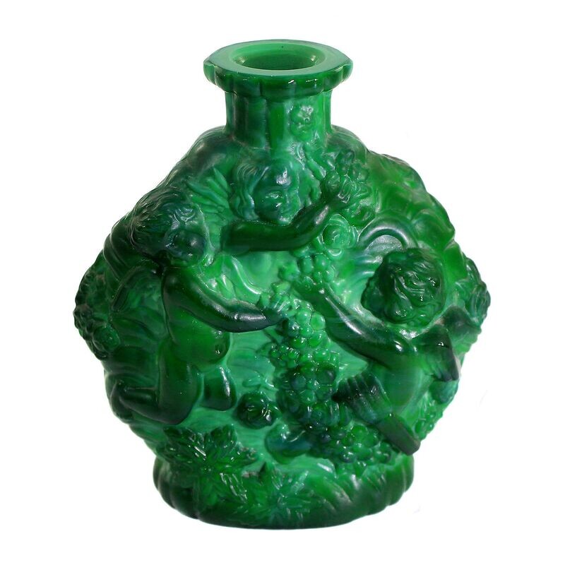 Bottle with stopper made of malachite green glass, Curt Schlevogt around 1934-39.