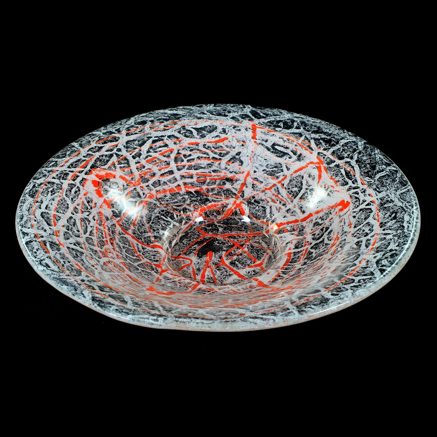 Large foam glass bowl with red thread decoration, Loetz around 1935