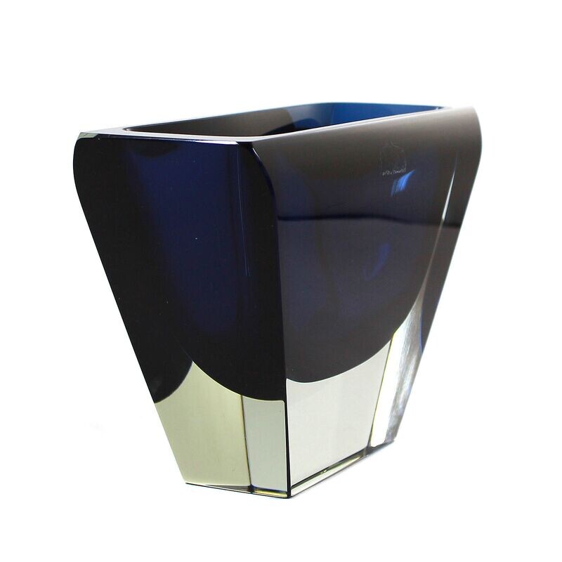 Rectangular vase with blue interior, Harry Moilanen for Nuutajärvi Notsjö, 1964