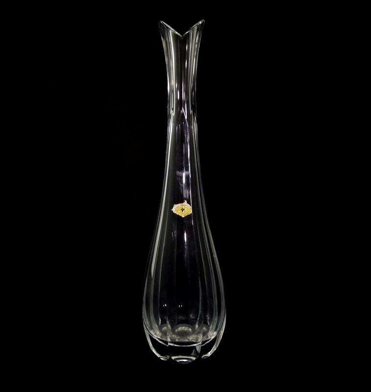Vase made of multi-faceted crystal glass, Josephinenhütte, designed by F.Negro