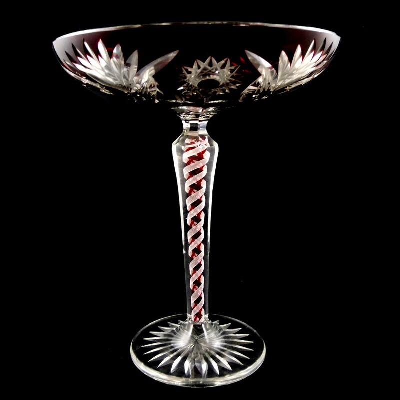 Confectionery bowl / centerpiece with lace filigree, Josephinenhütte around 1920