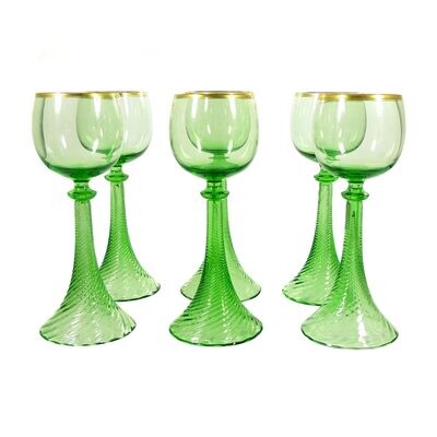 6 Weinrömer aus hellgrünem uranhaltigem Glas, Josephinenhütte, Entw. A. Gerlach
