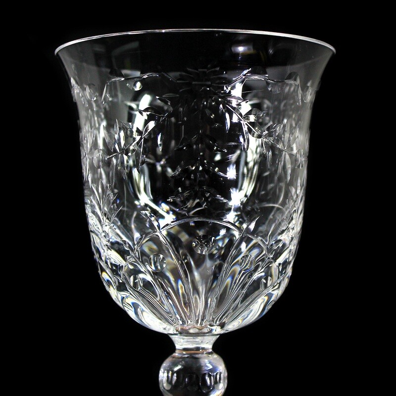 Wine glass with flower garlands, Josephinenhütte, Stefanie service around 1900 ​