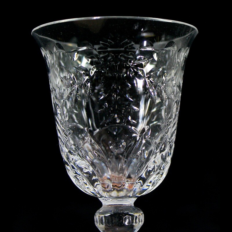 Southern wine glass with flower garlands, Josephinenhütte, Service Stefanie around 1900