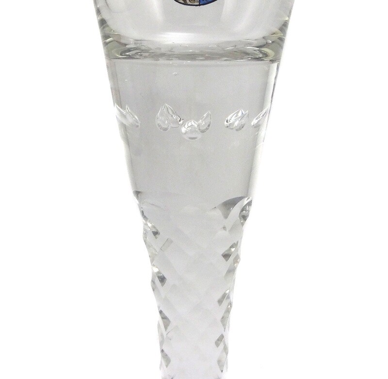 Cup with painted coat of arms, designed by Arthur Gerlach, form 107, Gebr. Goedecke