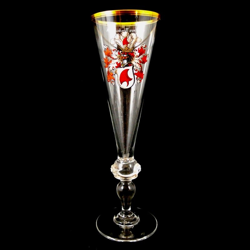 Champagne flute with painted coat of arms, Josephinenhütte, Gebr. Goedecke around 1895
