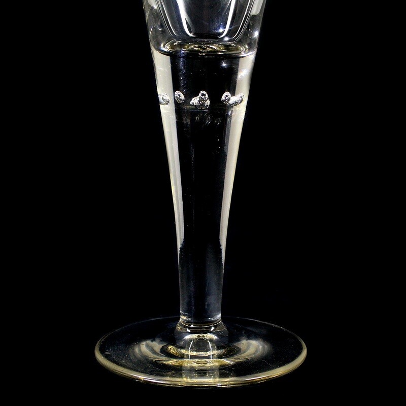 28cm high cup with engraved view, Josephinenhütte around 1890
