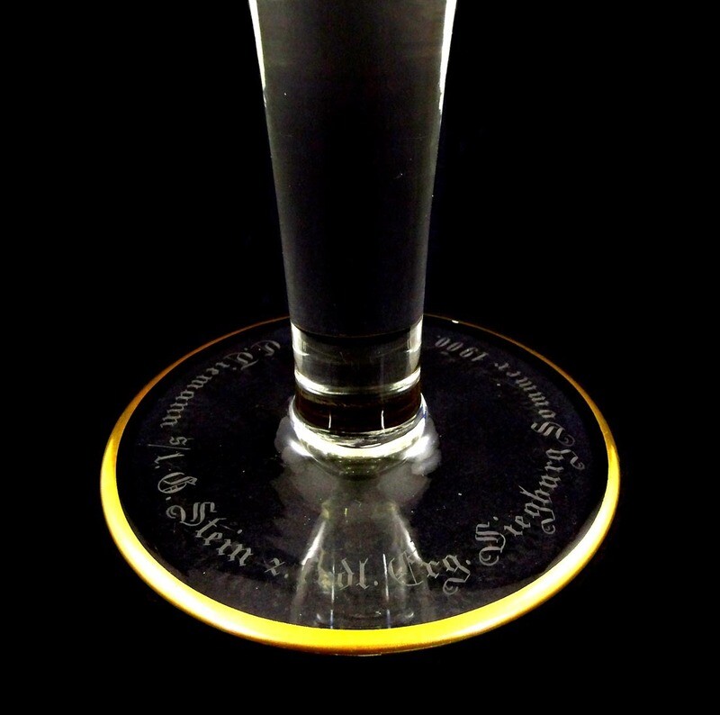 Large goblet with engraved coat of arms, Josephinenhütte, form 1003, designed by A. Gerlach