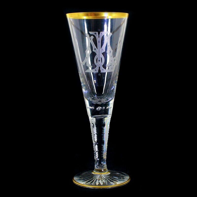 1st of 4 large trophies with 11 placed. Air beads, Josephinenhütte around 1890-1900