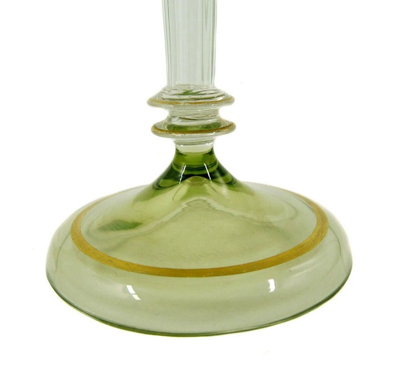 Stem glass with a cup containing uranium, Fritz Heckert, designed by L. Sütterlin around 1903