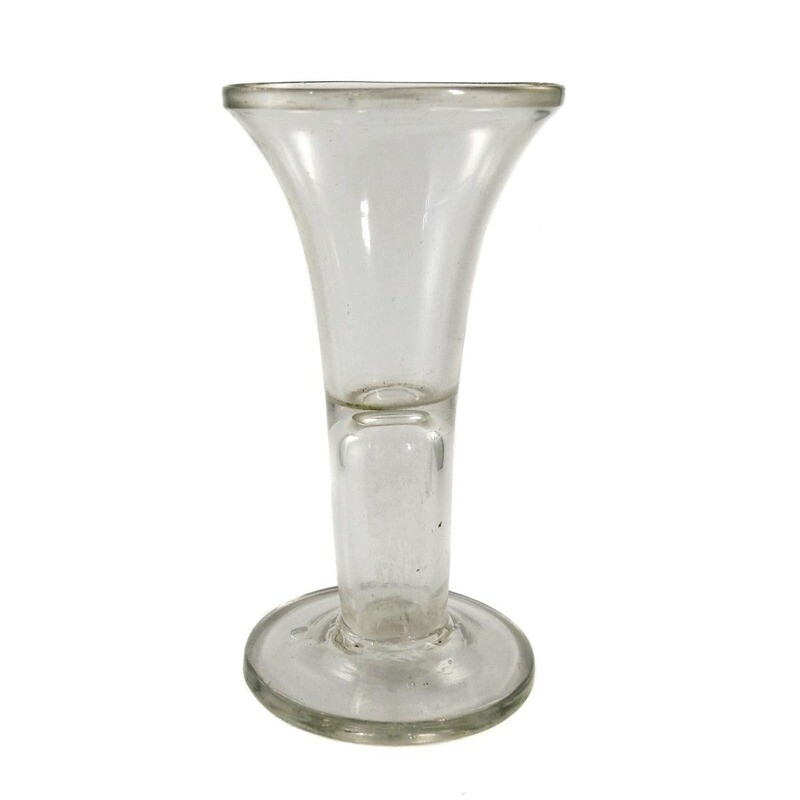 North German coachman&#39;s stump with pierced air bubble, A. 19th century.