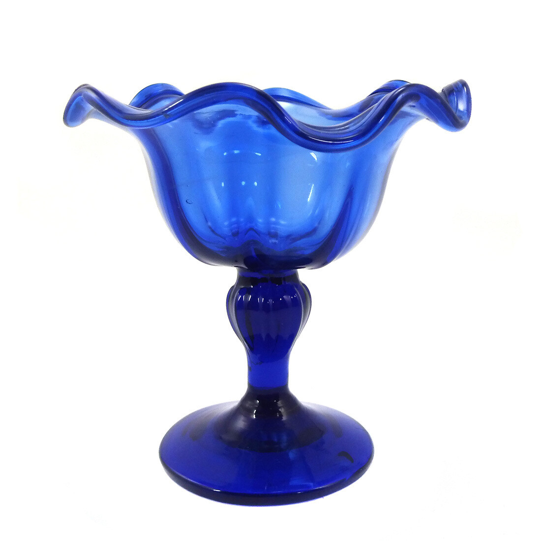 Footed bowl made of blue glass, German, 1st half of the 19th century.