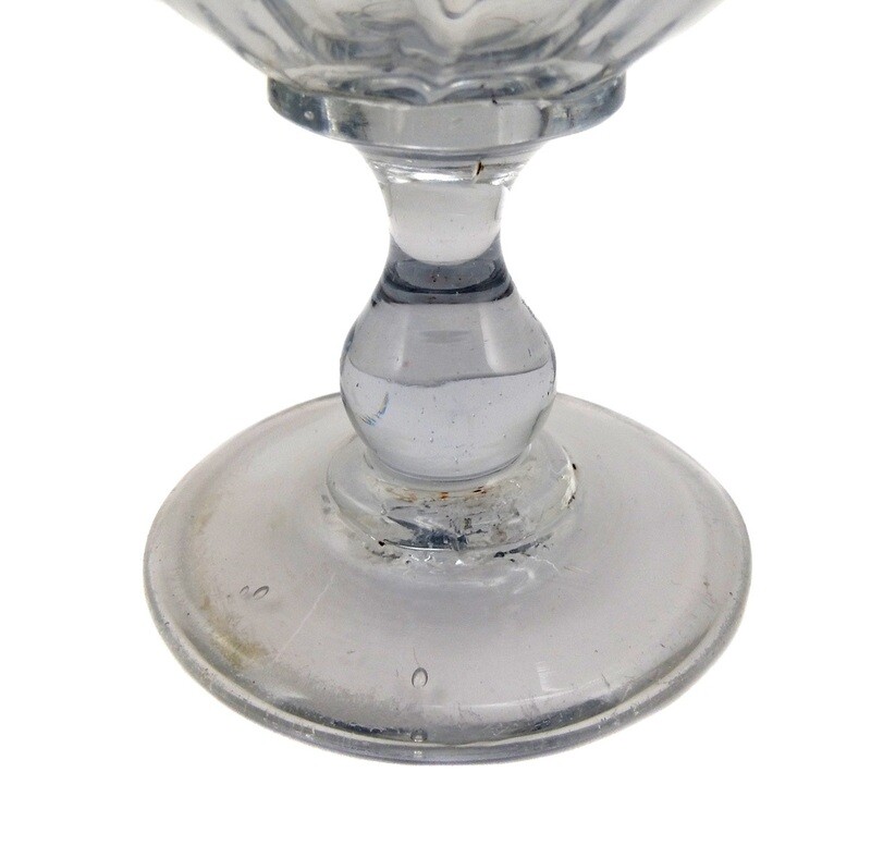 North German footed bowl made of colorless glass, ribbed cup, beginning. of the 19th century
