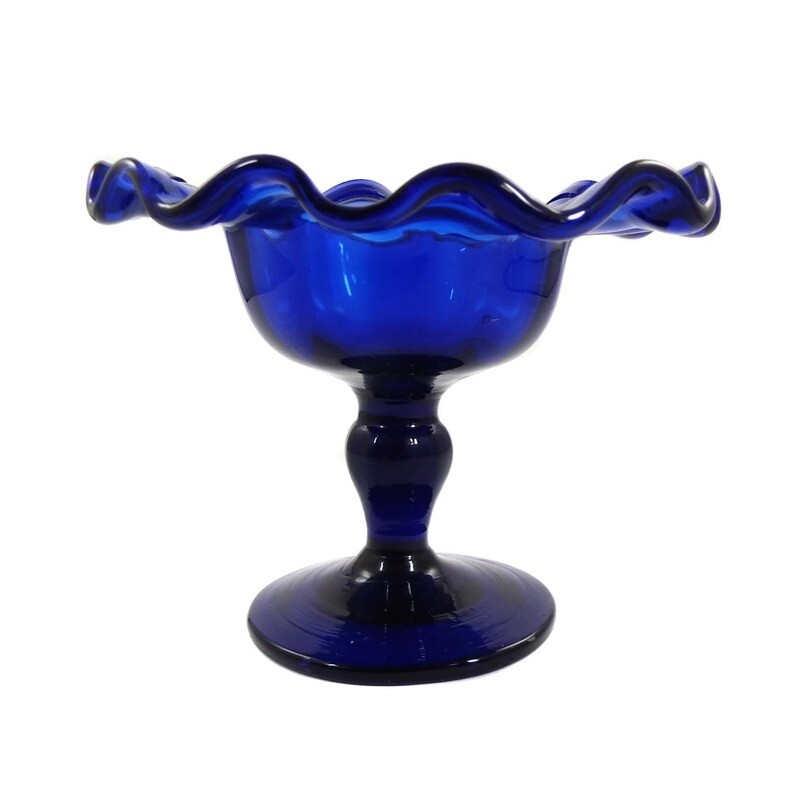 Footed bowl of cobalt blue demolition glass, 1st half of the 19th century.