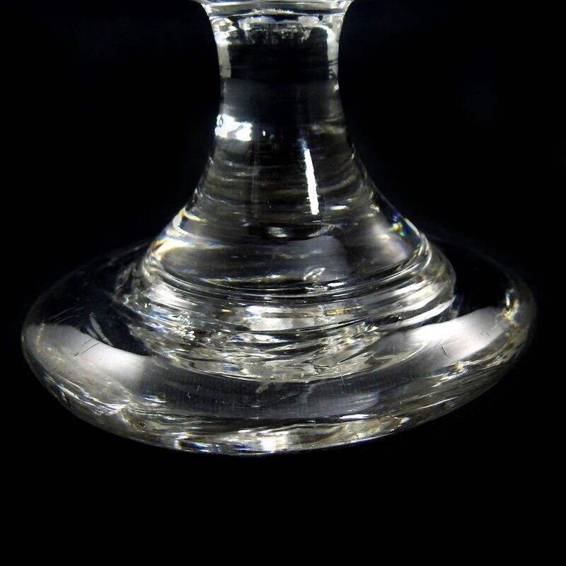 Goblet with pointed leaf border, Norway, 1st half of the 19th century.