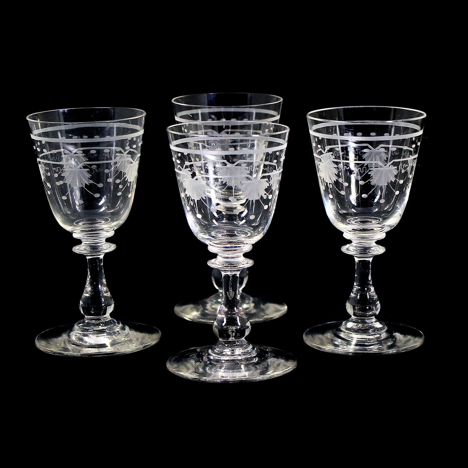 4 goblets with decorative cut decoration, Theresienthal, service M around 1900