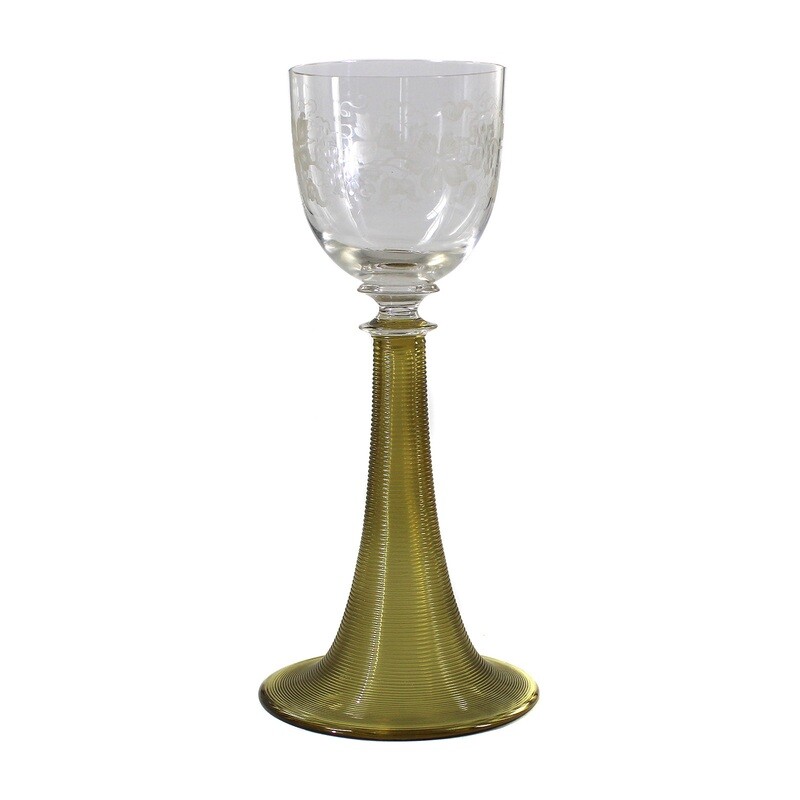 Wine Roman with ribbed trumpet base and grapevine decoration, Theresienthal