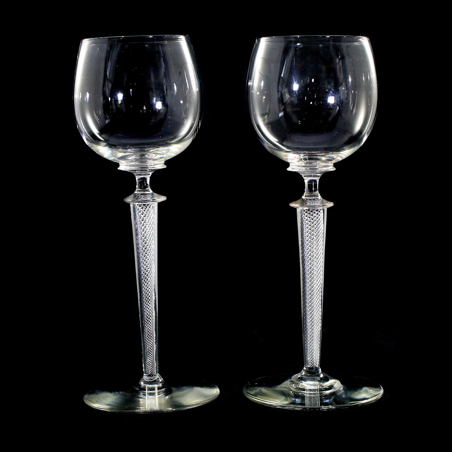 1st of 2. Rhine wine glasses with air feathers from the Rheinische Glashütte, Wilhelm series